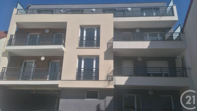 Appartement F2 à louer - 2 pièces - 41.75 m2 - VILLENEUVE LE ROI - 94 - ILE-DE-FRANCE - Century 21 Viry Plein Coeur