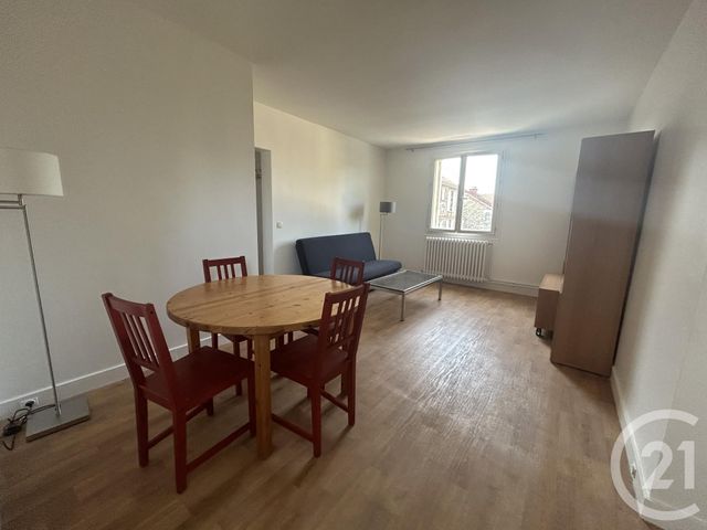 Appartement F2 à louer ATHIS MONS